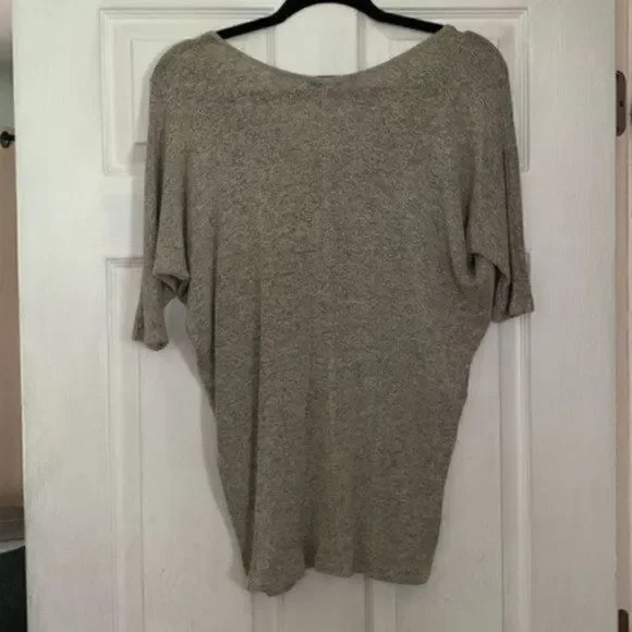 Aiden Y tan short sleeve oversized short sleeve shirt size medium - Picture 7 of 10